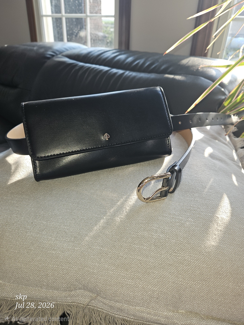 NWOT - ✨ Kate Spade New York Smooth Leather Belt Bag / Wallet